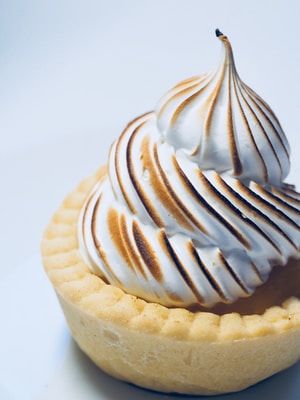 Treats image